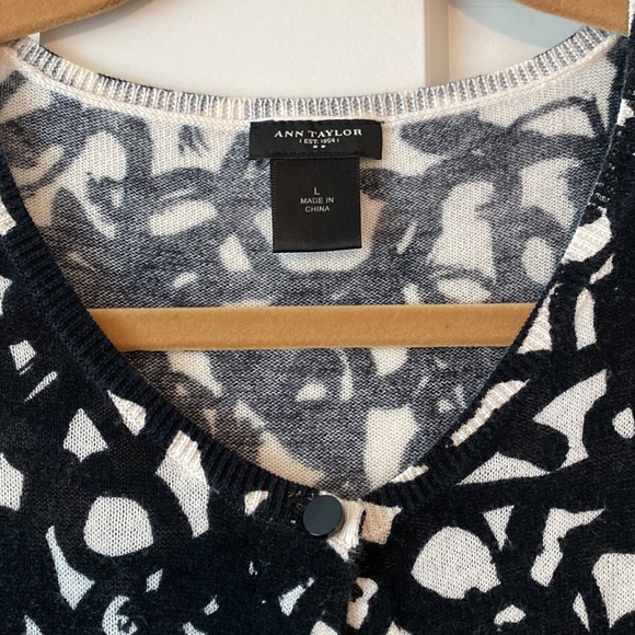 Patterned cardigan - Picture 3 of 6